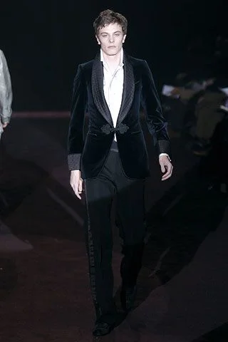 Look 32